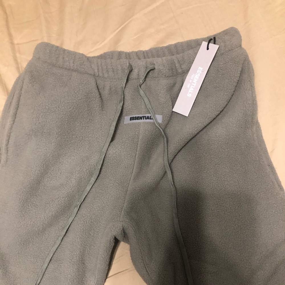 Essentials fog(Fear of God) fleece pants